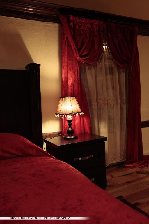 Guest House Bujtina Leon Görice Oda fotoğraf