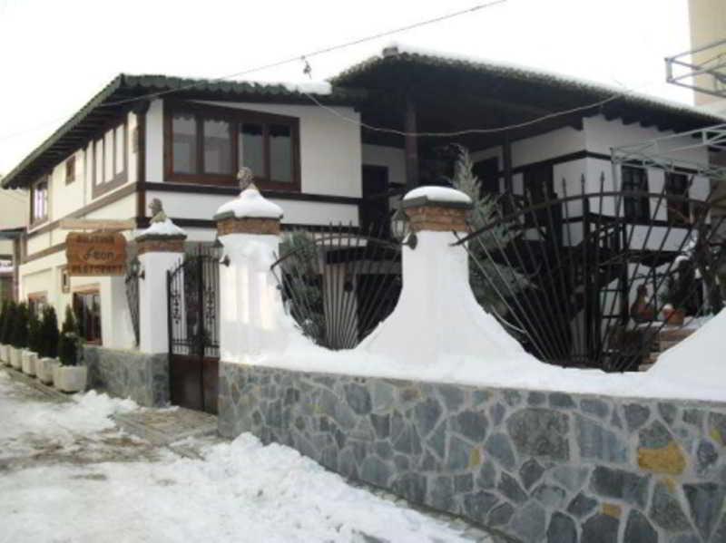Guest House Bujtina Leon Görice Dış mekan fotoğraf